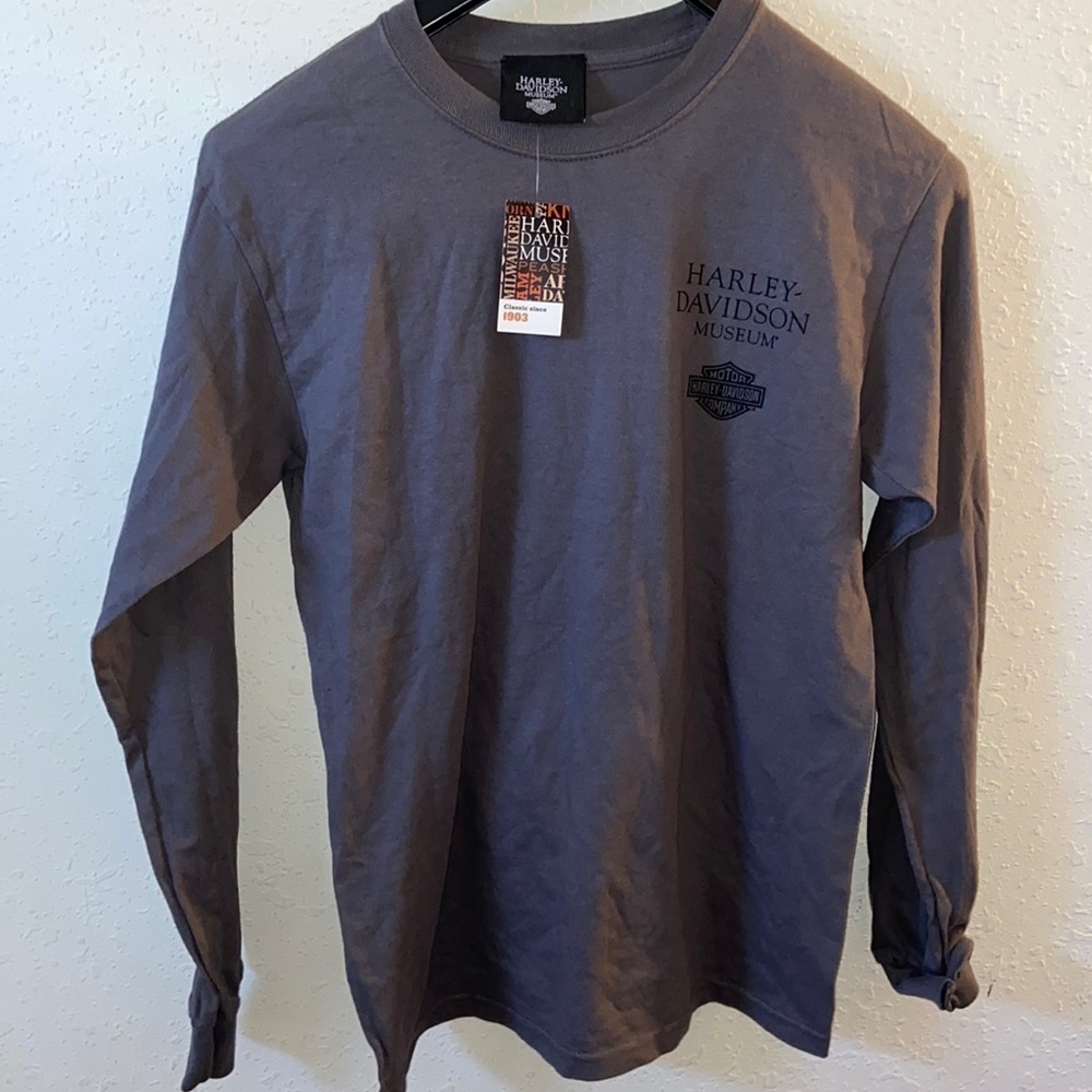 NWT unisex Harley Davison shirt, long sleeve, size small p1